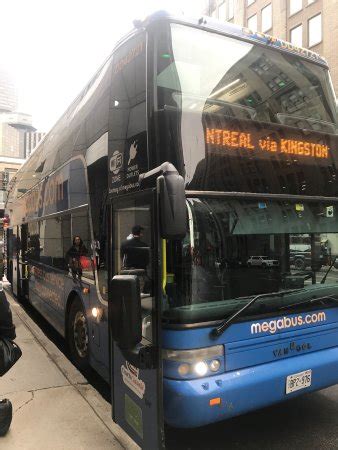 megabus terminal montreal.